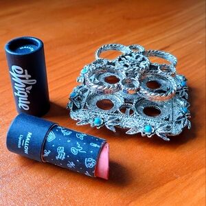 Vintage intricate metal lipstick holder